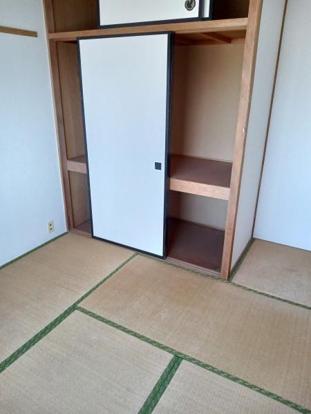 柳町アパートメント　2号棟