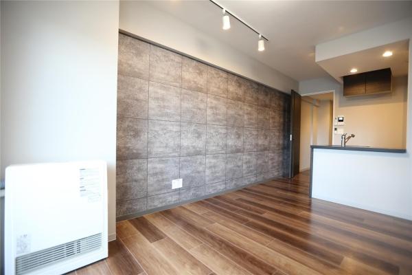 S-RESIDENCE近代美術館前