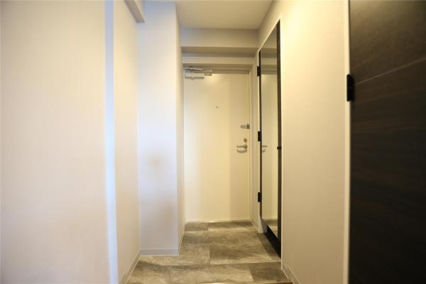 S-RESIDENCE近代美術館前