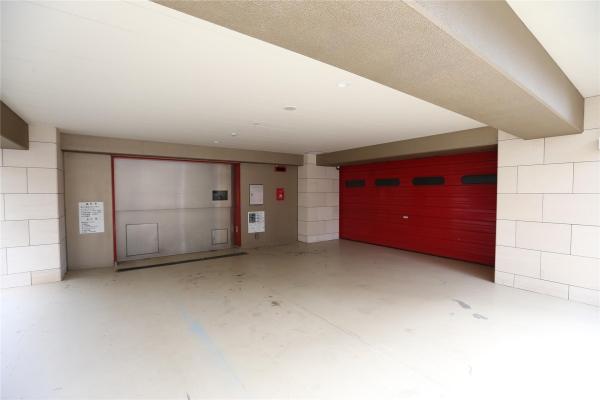 アルファスクエア南４条東