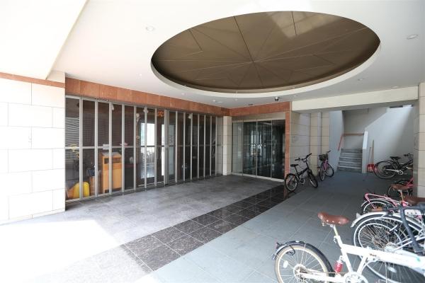 アルファスクエア南４条東