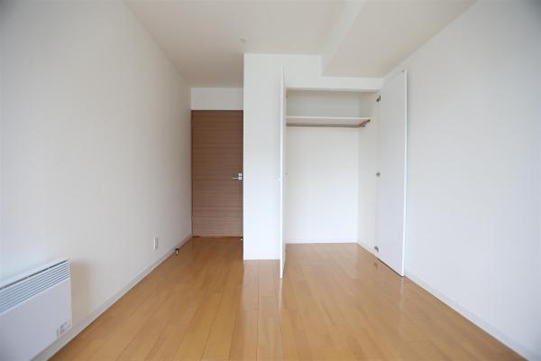 ラフィネタワー札幌南3条(洋室)