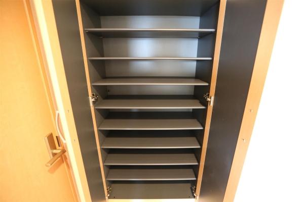 ティアラタワー中島倶楽部