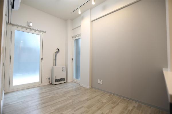 S-RESIDENCE近代美術館前