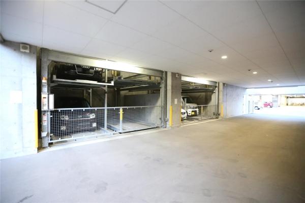 レジディア北２条イースト２