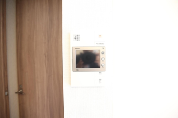 プレイス知事公館前
