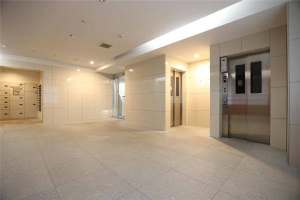 レジディア大通西