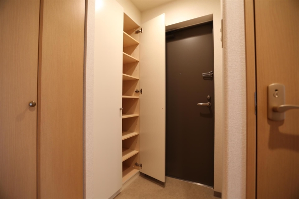 レジデンスカープ札幌(玄関)