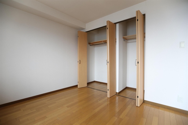 ティアラタワー中島倶楽部