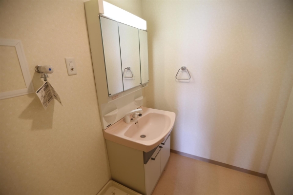 ティアラタワー中島倶楽部