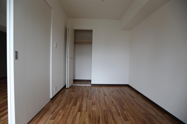 ビッグパレス南６条