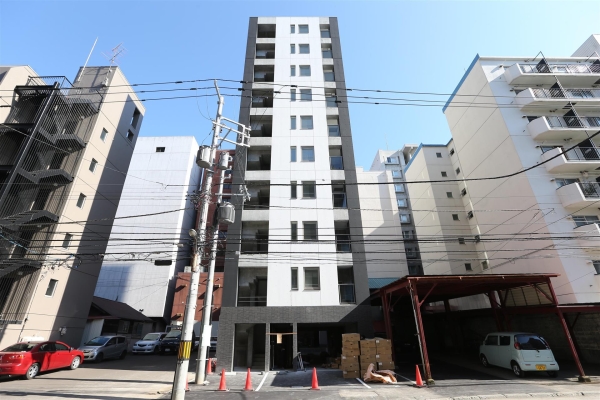 モデナ医大前