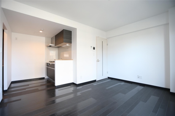 COM’SRESIDENCE鳥居前