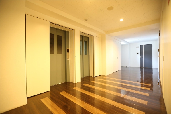 グランカーサ北3条