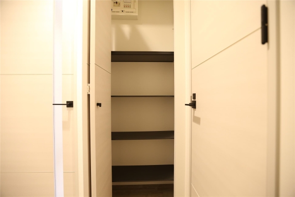 S-RESIDENCE近代美術館前
