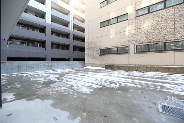 COHRESIDENCE札幌(駐車場)