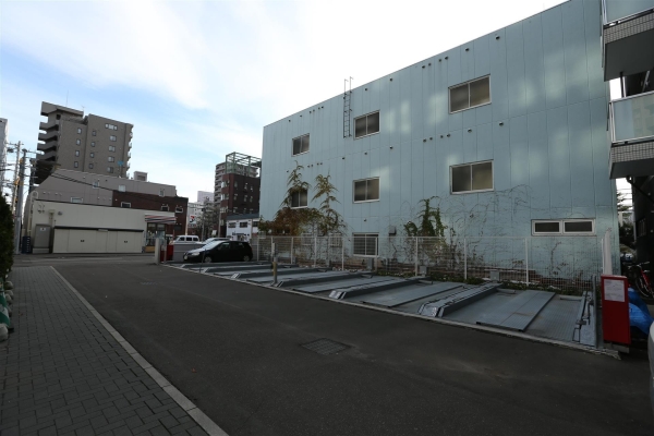 グランカーサ裏参道