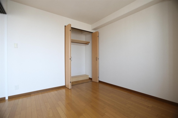 ティアラタワー中島倶楽部