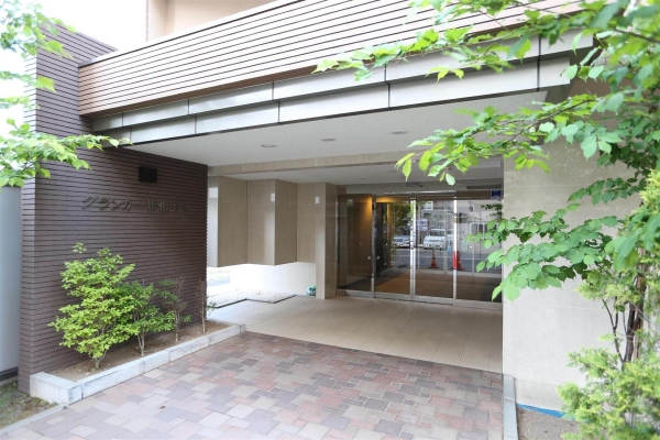 グランカーサ北3条(エントランス)