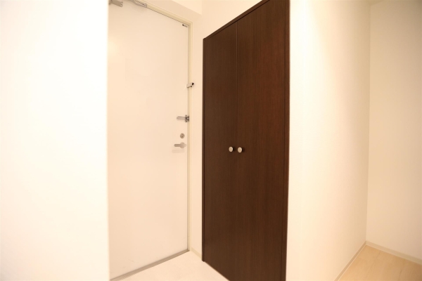 グランカーサ北3条(玄関)