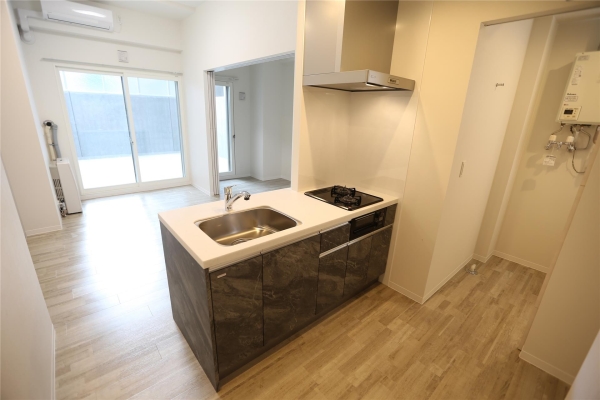 S-RESIDENCE近代美術館前(キッチン)