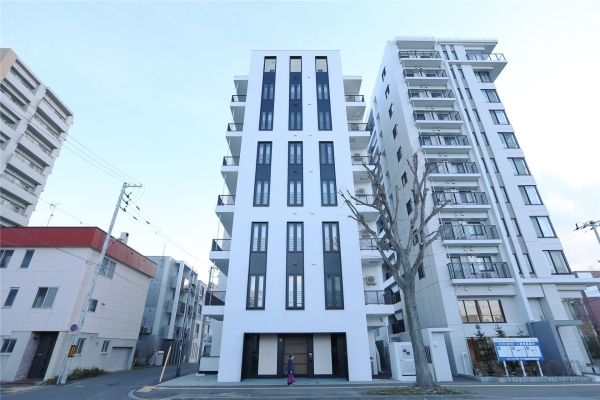 ファーストアヴェニュー円山公園