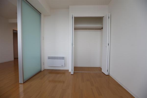 ラフィネタワー札幌南3条(洋室)