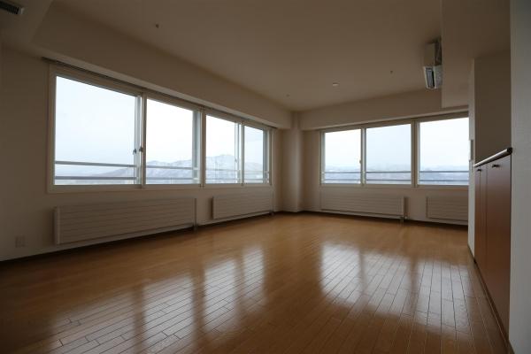 ティアラタワー中島倶楽部