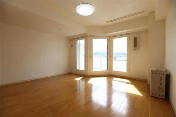 UURコート札幌南三条プレミアタワー