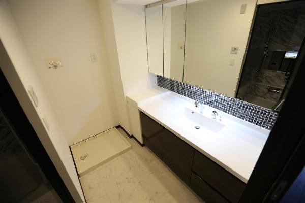 プレミスト琴似スカイクロスタワー