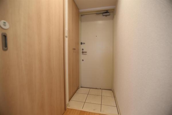 レジディア南1条(玄関)