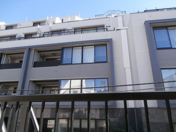 港区南青山４丁目のアパート