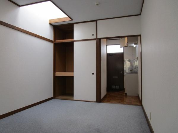 ヨシダハイツ(洋室)