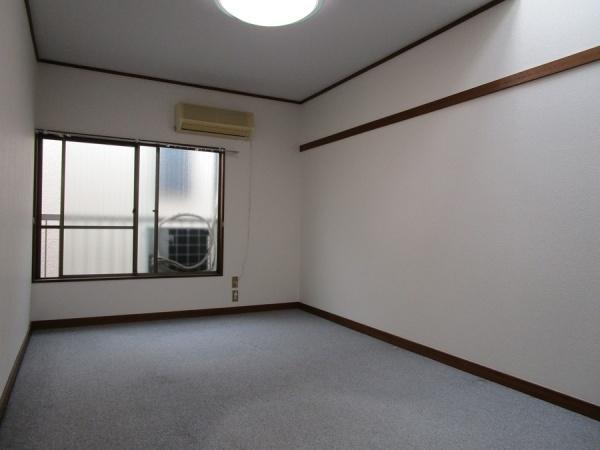 ヨシダハイツ(洋室)