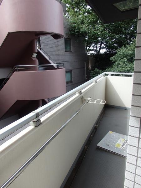 AXAS中野