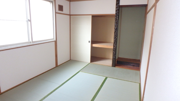 コーポみどり