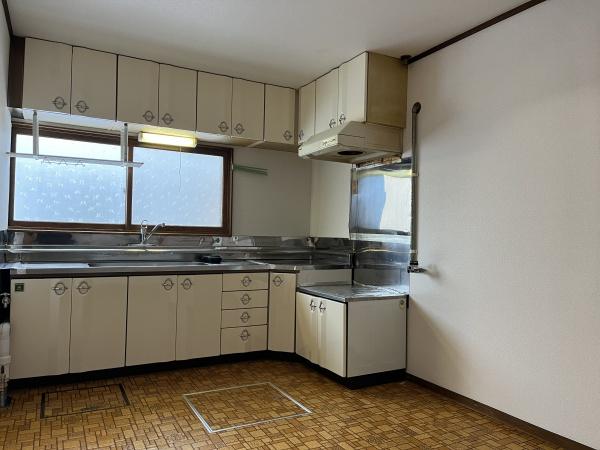 奥沢３丁目貸家