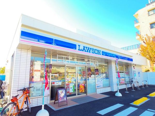 小平市小川町２丁目のテラスハウス(ローソン小平津田町３丁目店)