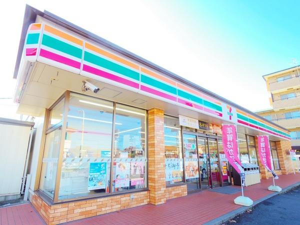 ブルックイーストマンション(セブンイレブン新小平駅前店)