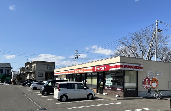 グランドール弥生Ａ棟(セイコマート千歳梅ヶ丘)