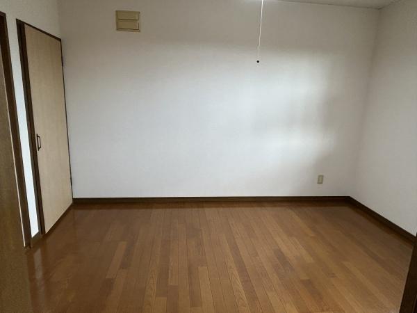 ハイツスズキＢ