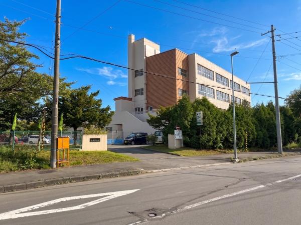 ベェルヴェル(千歳市立祝梅小学校)