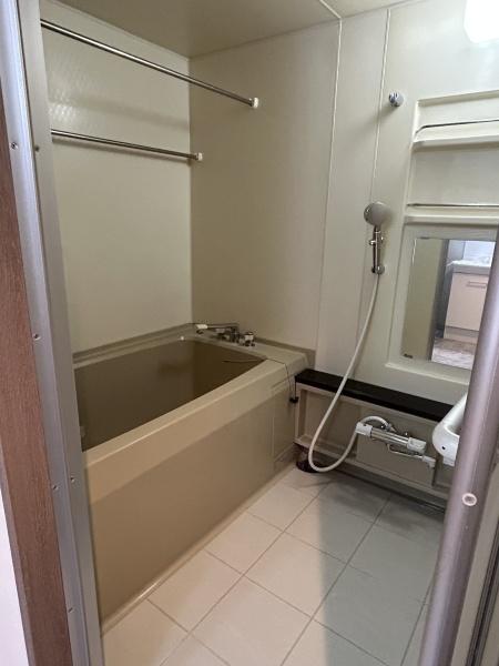 サーム千歳ドミニオウイング４
