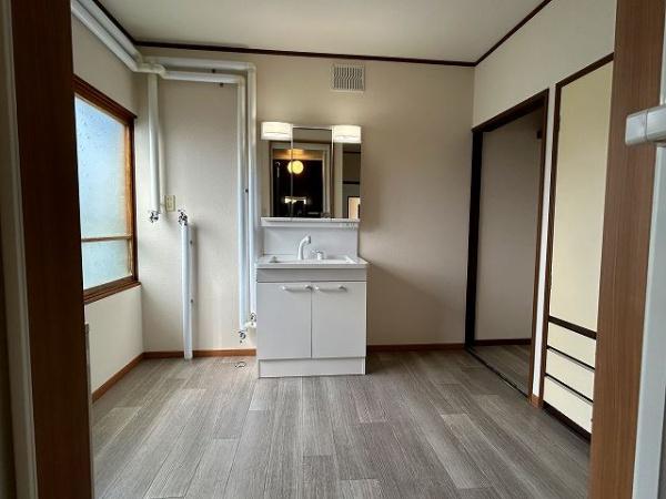 東雲町南広戸建