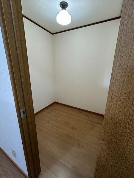 東雲町南広戸建