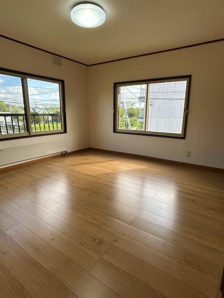 東雲町南広戸建