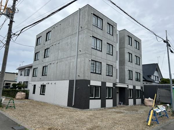 センチュリー日の出