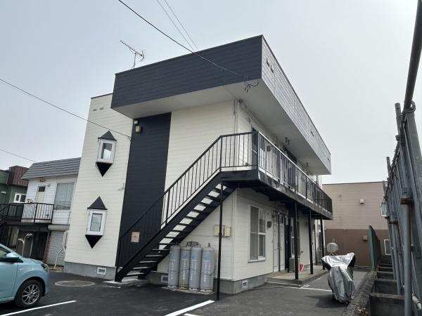 アルーア