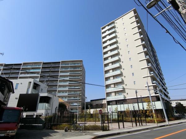 ファーストリンクレジデンス