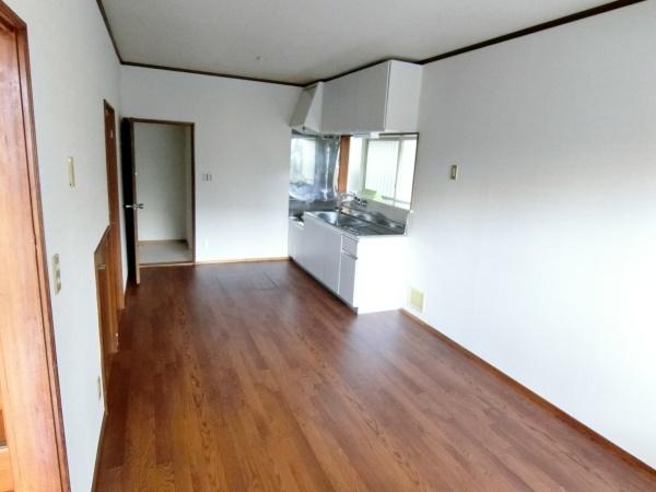 綾瀬市寺尾台２丁目戸建